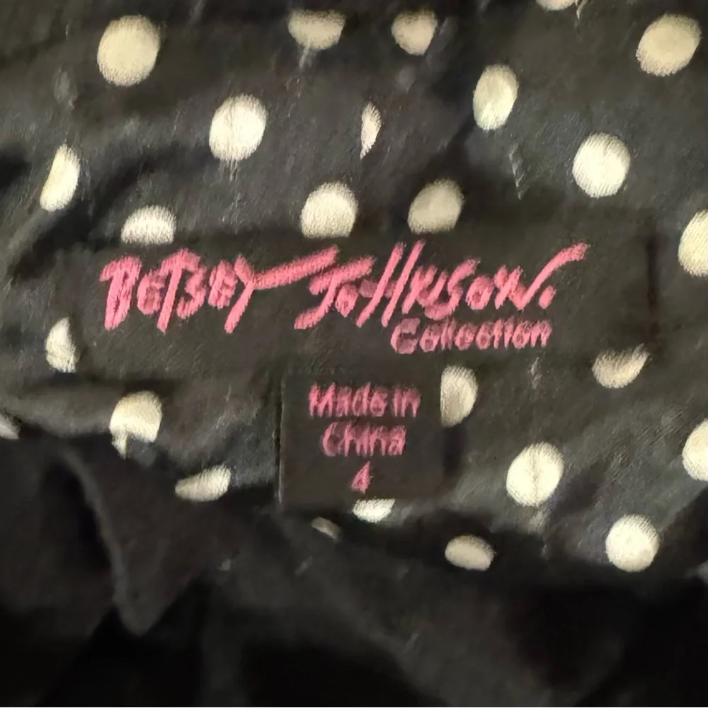 Betsey Johnson Vintage Black Button-Up Coat, Size 4 - Picture 5 of 6